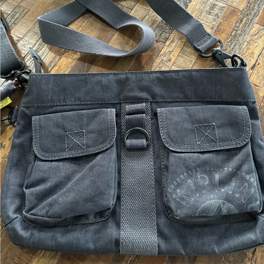 Kipling Cross Body Bag ~ Navy Blue